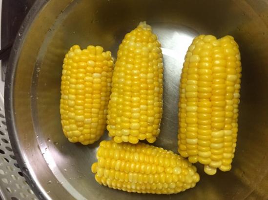 怎么判断玉米是否煮熟？