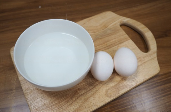 微波炉煮鸡蛋需要几分钟能熟 微波炉煮鸡蛋的正确方法