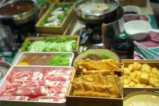 阮三娘重庆老火锅加盟费多少钱