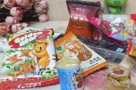 零嘴趣爱吃零食加盟产品图片