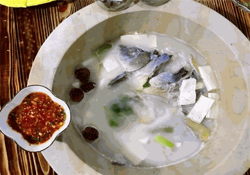 香聚石锅鱼加盟产品图片