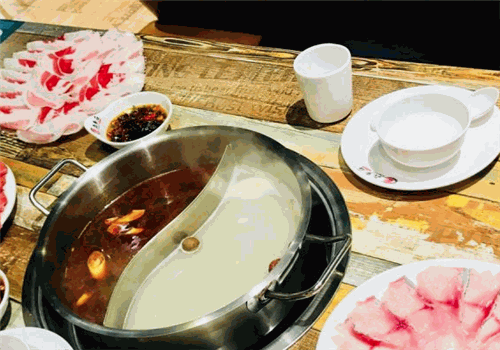 馋鱼养生火锅加盟产品图片