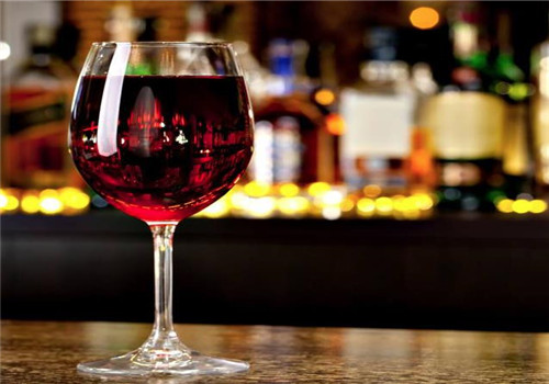 金樽纳海红酒加盟产品图片