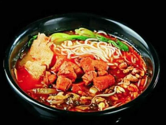 红汤烩酸菜米线加盟产品图片