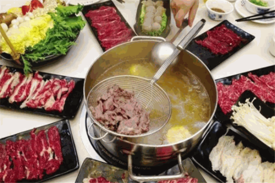 凡食间牛肉火锅加盟产品图片
